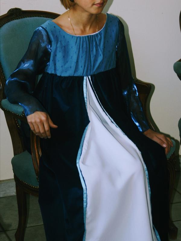 Robe médiévale bleue